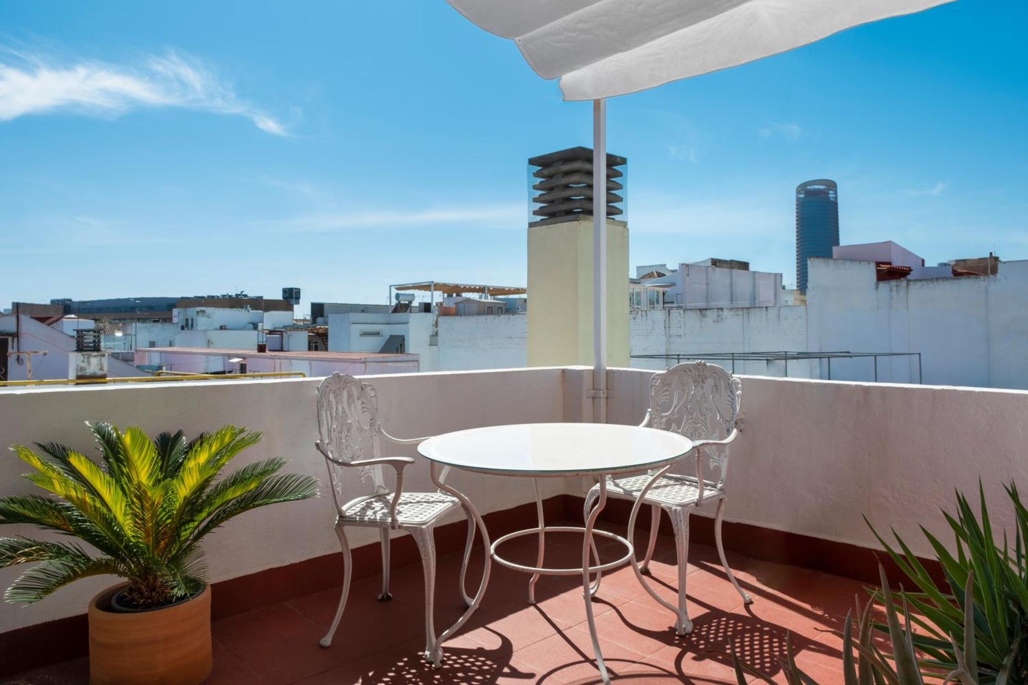 Bright House Relax & Chill Out Apartment เซบีญา ภายนอก รูปภาพ